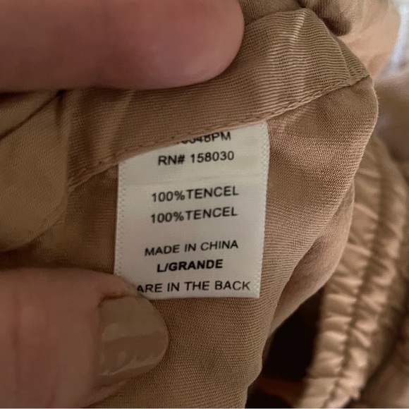 Love Tree Casual Drawstring Khaki Short - size L - Picture 4 of 5